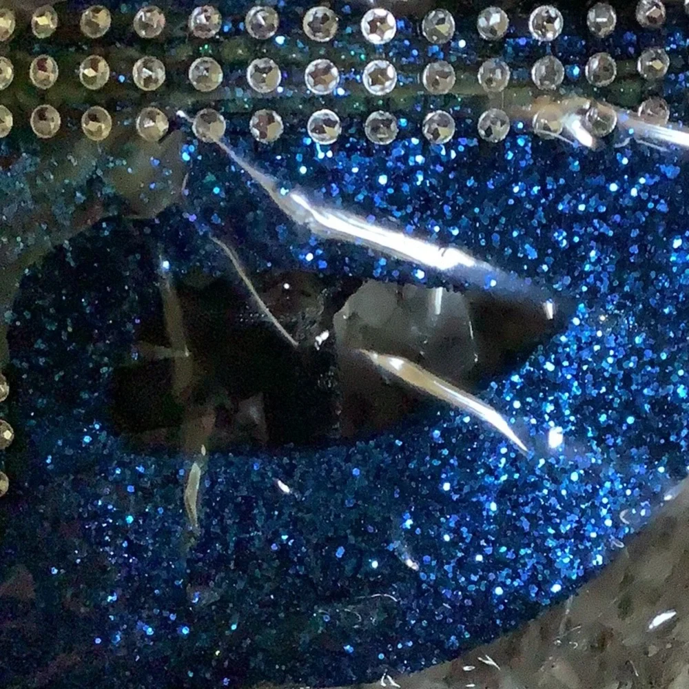 unknown blue sparkle